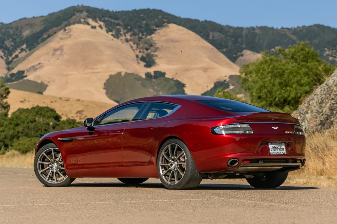 2016 Aston Martin Rapide - Image 9 of 31