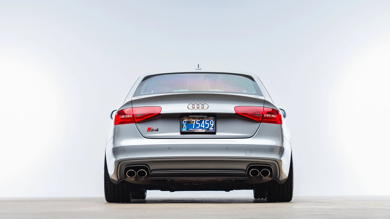 2016 Audi B8 S4 - Image 19 of 31
