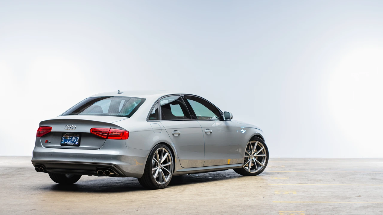 2016 Audi B8 S4 - Image 23 of 31