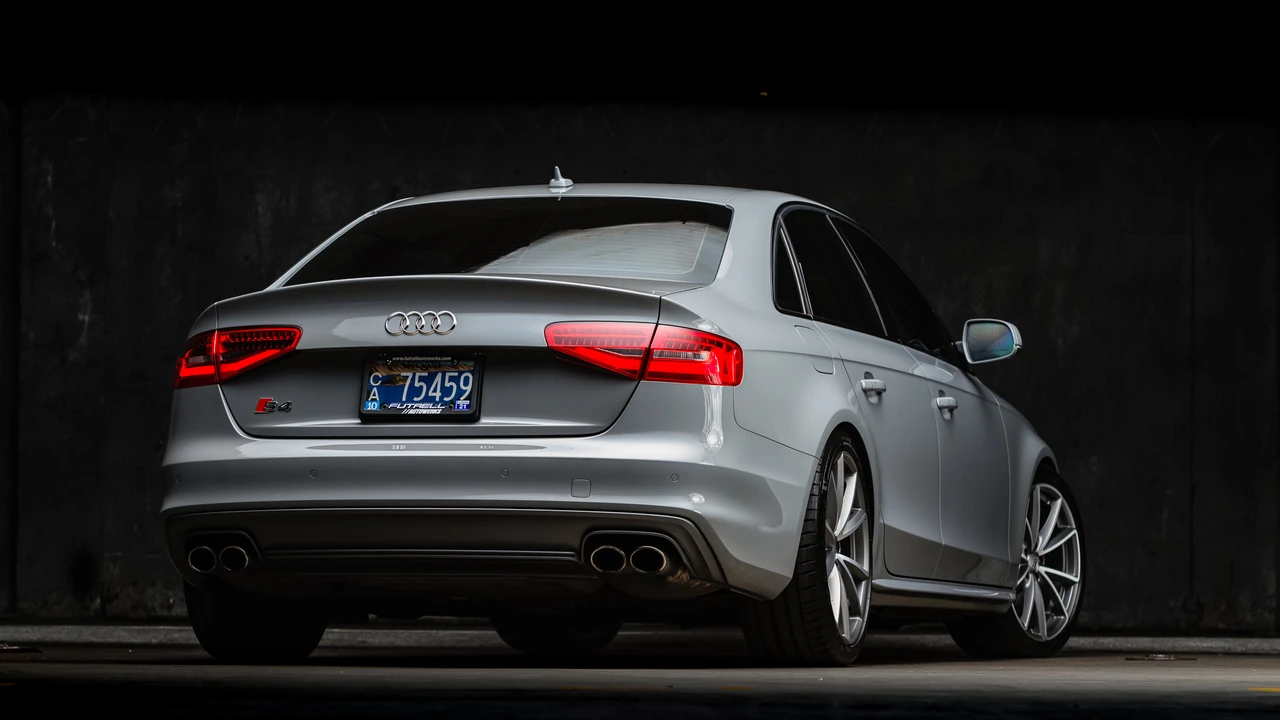2016 Audi B8 S4 - Image 4 of 31