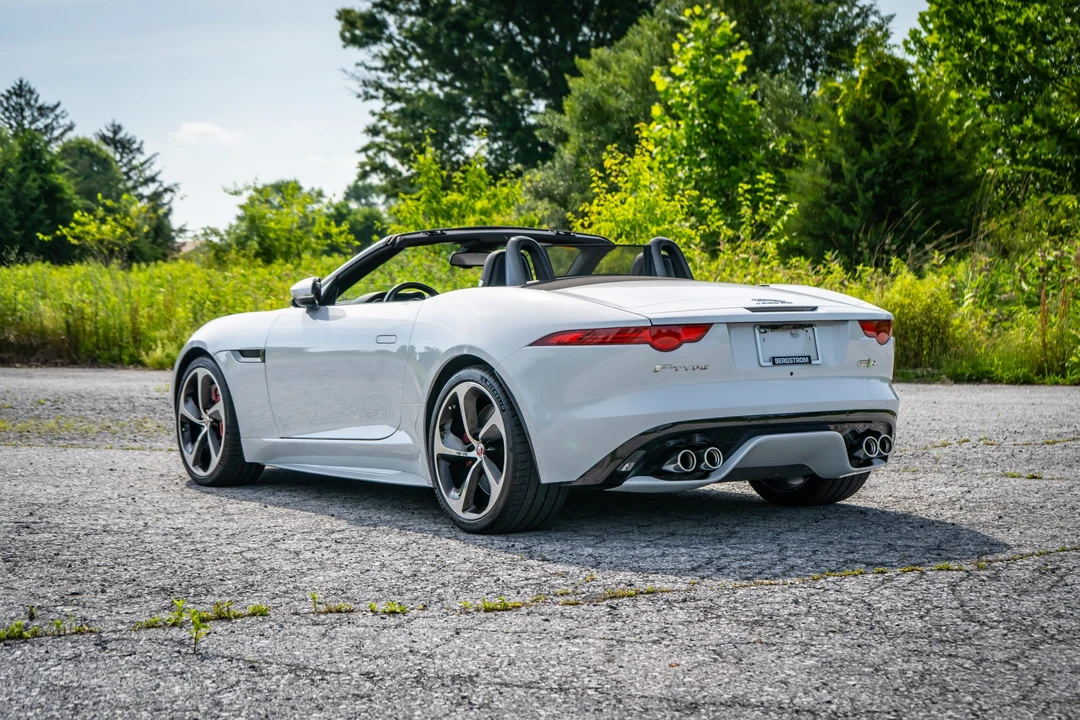 2016 Jaguar F-Type R 1st Gen - Image 13 of 31