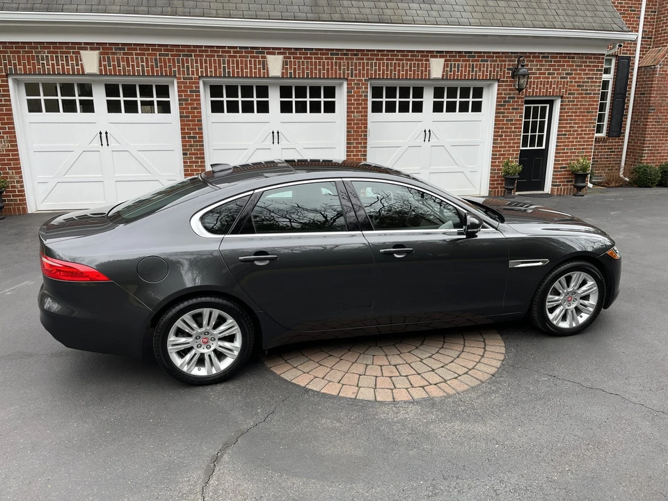2016 Jaguar X260 XF - Image 15 of 31