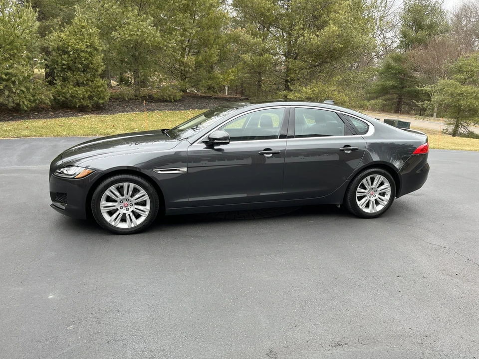 2016 Jaguar X260 XF - Image 25 of 31