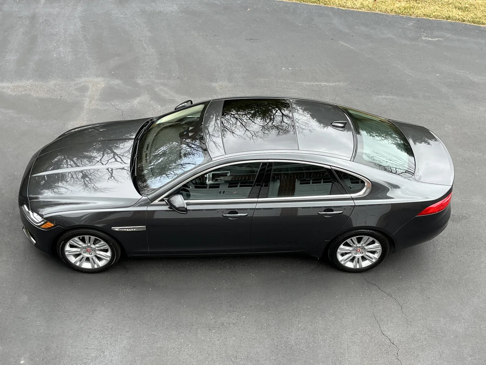 2016 Jaguar X260 XF - Image 28 of 31