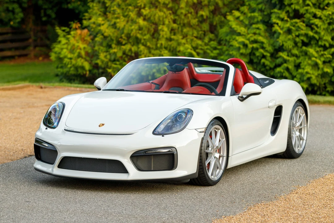2016 Porsche 981 Boxster Spyder - Image 5 of 31