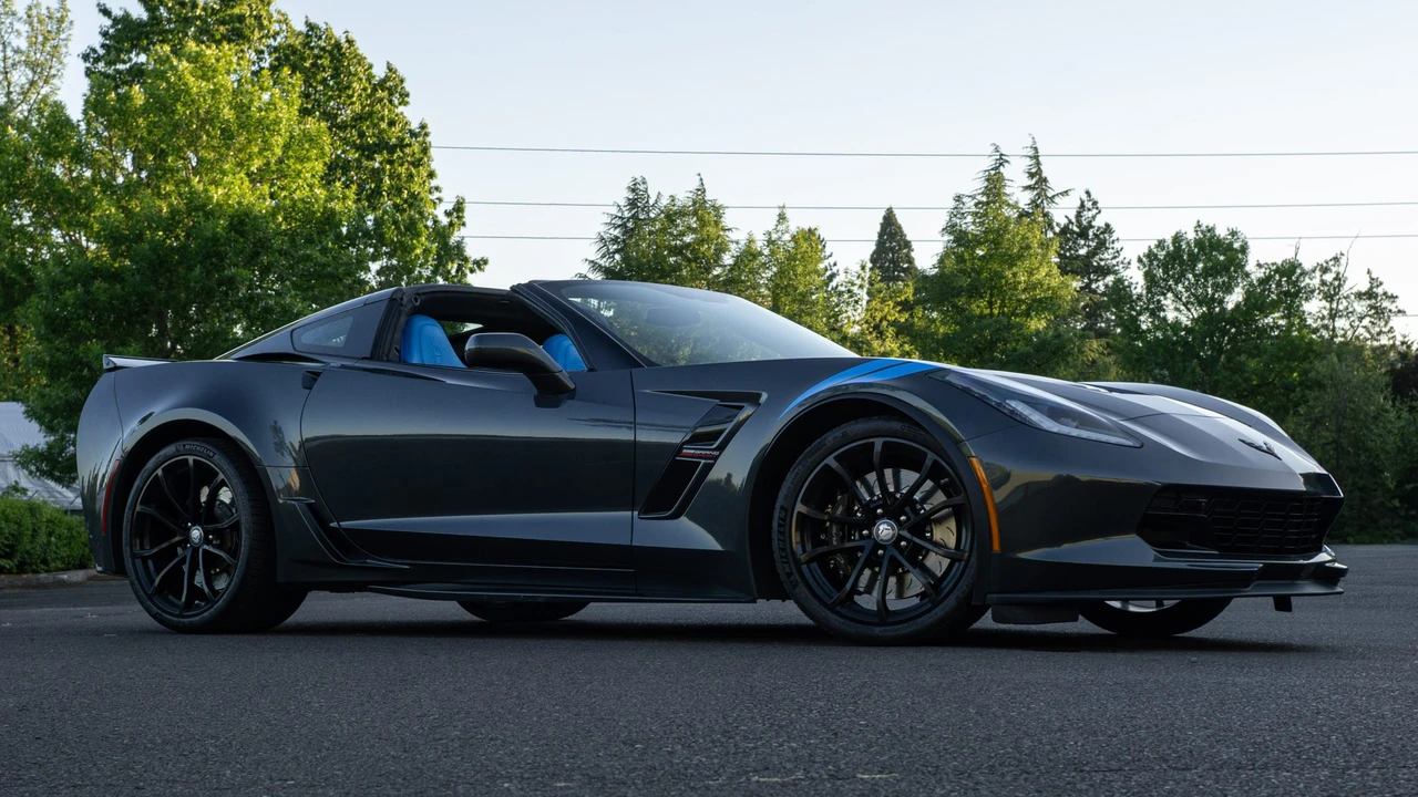 2017 Chevrolet - Image 15 of 31