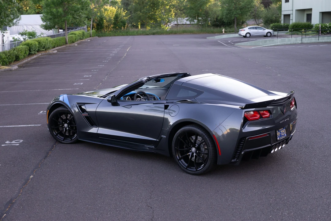 2017 Chevrolet - Image 8 of 31