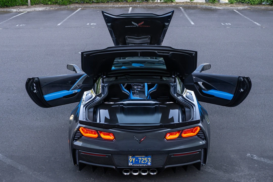 2017 Chevrolet - Image 18 of 31