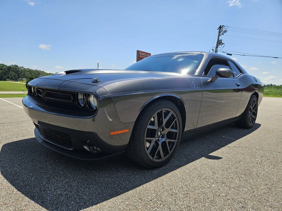 2017 Dodge Challenger 3rd Gen - Image 3 of 31