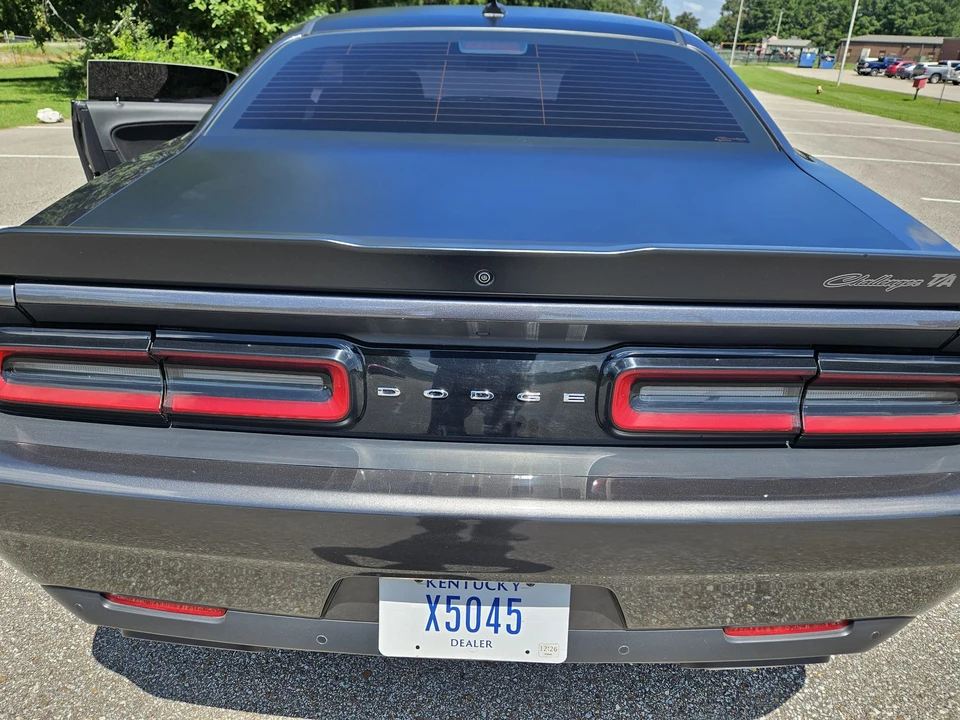2017 Dodge Challenger 3rd Gen - Image 28 of 31
