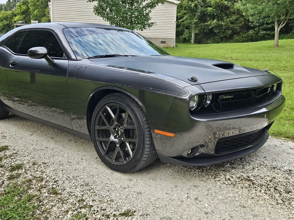 2017 Dodge Challenger 3rd Gen - Image 5 of 31