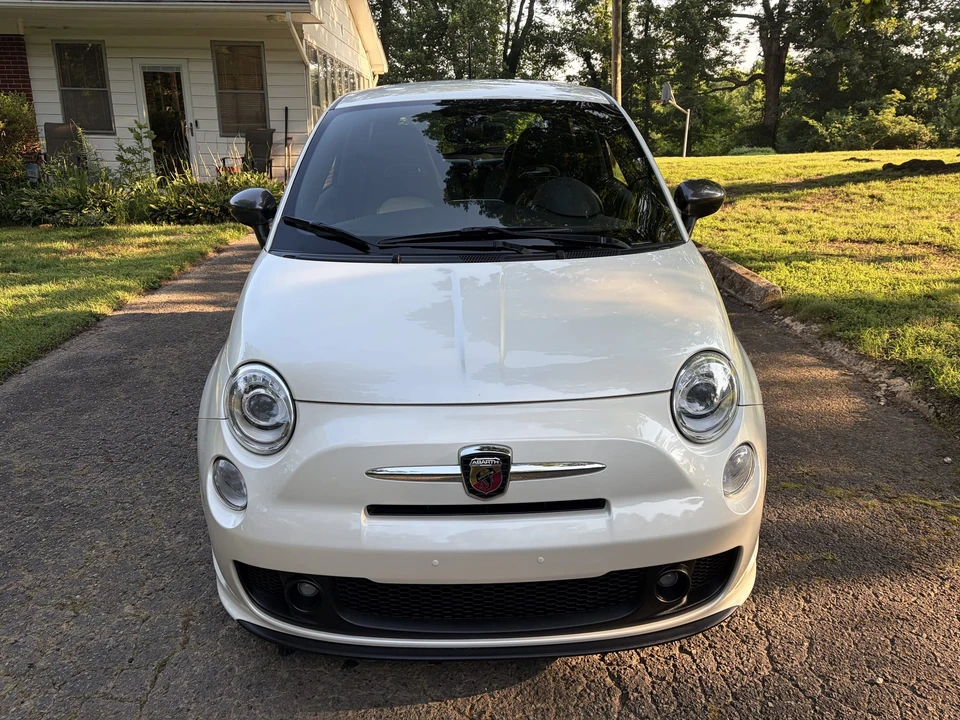 2017 Fiat Abarth 500 - Image 3 of 31