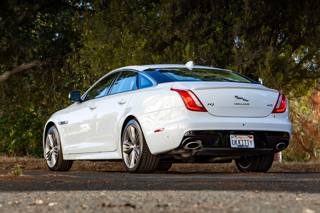 2017 Jaguar X351 XJ - Image 22 of 31
