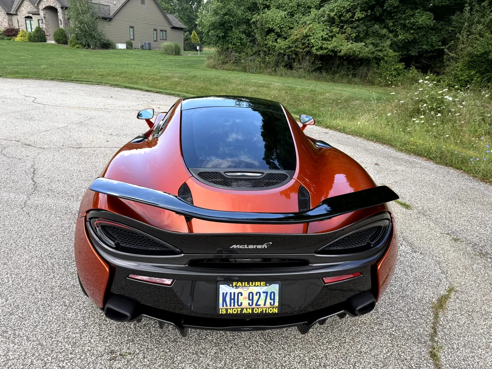2017 McLaren 570GT - Image 22 of 31