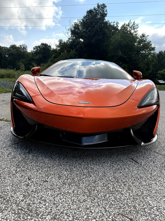 2017 McLaren 570GT - Image 5 of 31
