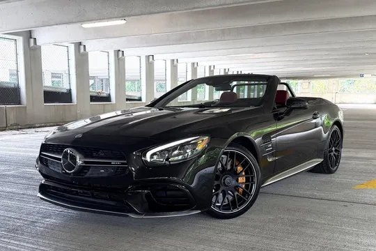 2017 Mercedes-AMG SL63 AMG