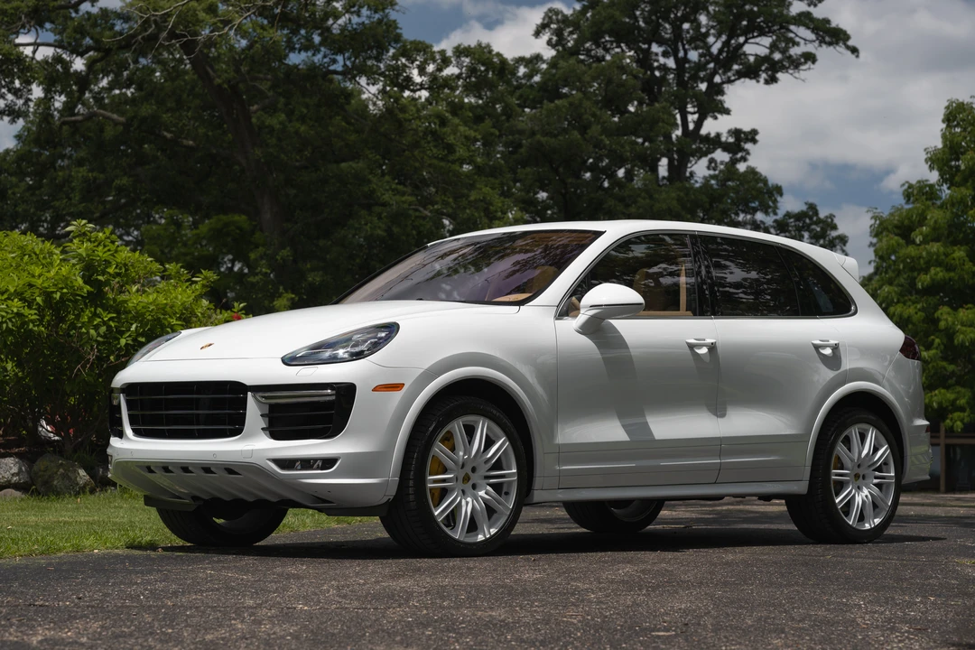 2017 Porsche 958 Cayenne Turbo S - Image 26 of 31