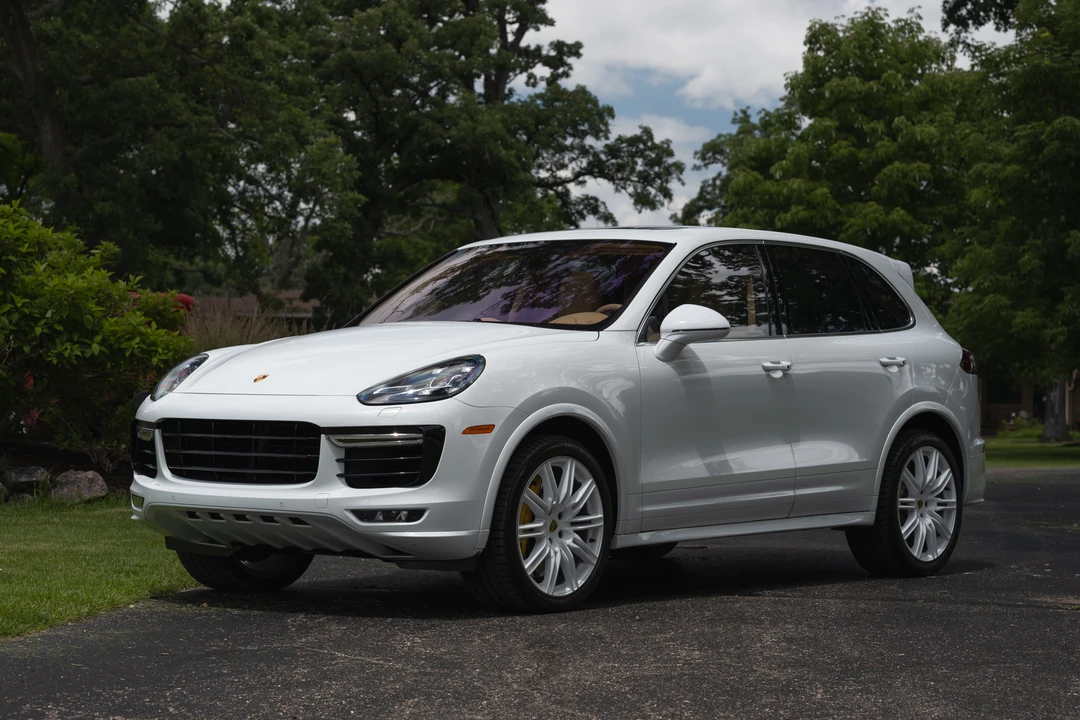 2017 Porsche 958 Cayenne Turbo S - Image 27 of 31