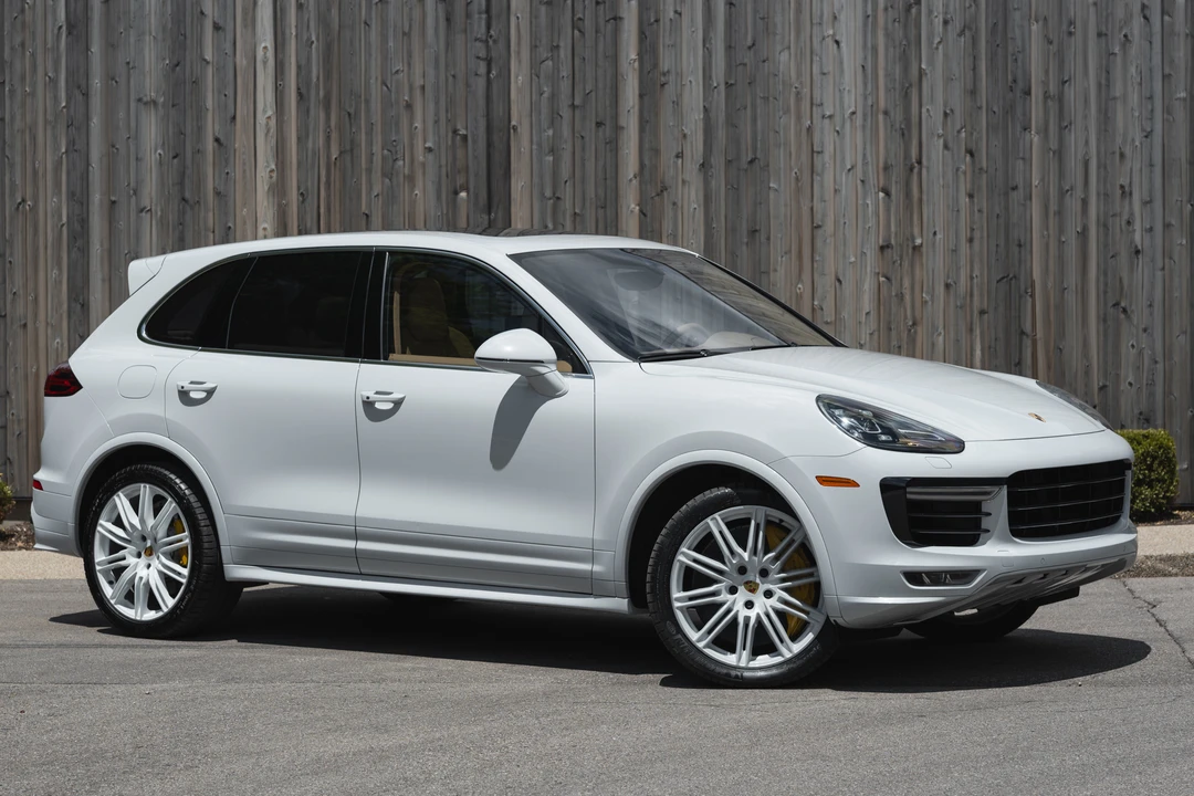 2017 Porsche 958 Cayenne Turbo S - Image 10 of 31