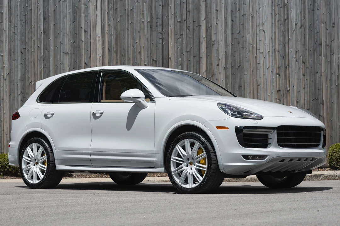 2017 Porsche 958 Cayenne Turbo S - Image 8 of 31