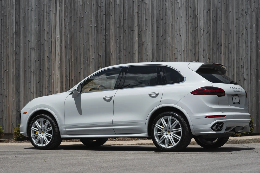 2017 Porsche 958 Cayenne Turbo S - Image 6 of 31