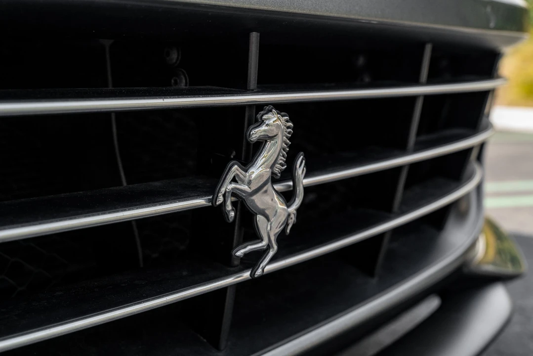 2018 Ferrari GTC4Lusso - Image 14 of 31