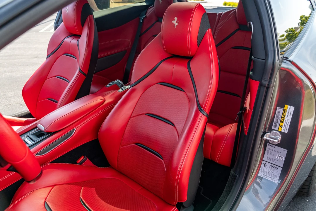 2018 Ferrari GTC4Lusso - Image 22 of 31
