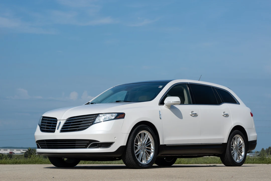 2018 Lincoln MKT - Image 5 of 31