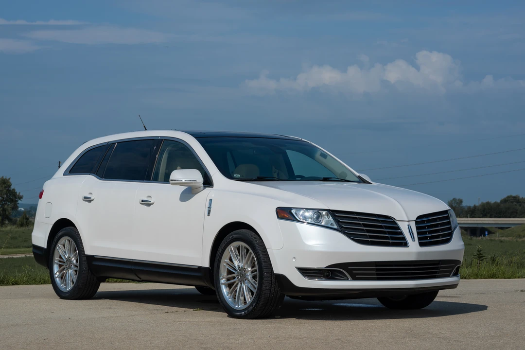 2018 Lincoln MKT - Image 19 of 31