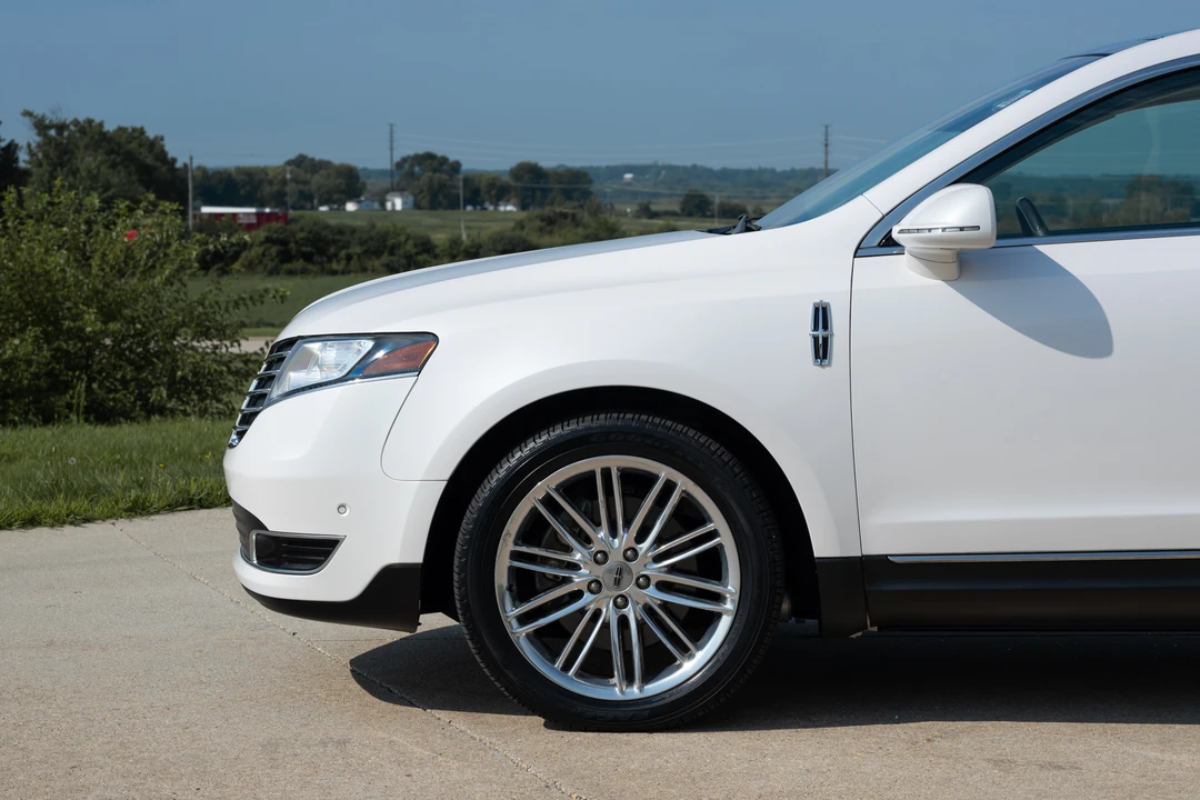 2018 Lincoln MKT - Image 21 of 31