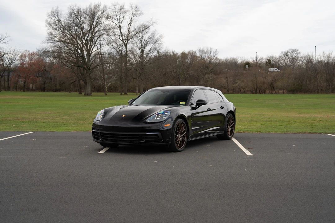 2018 Porsche 971 Panamera - Image 2 of 31