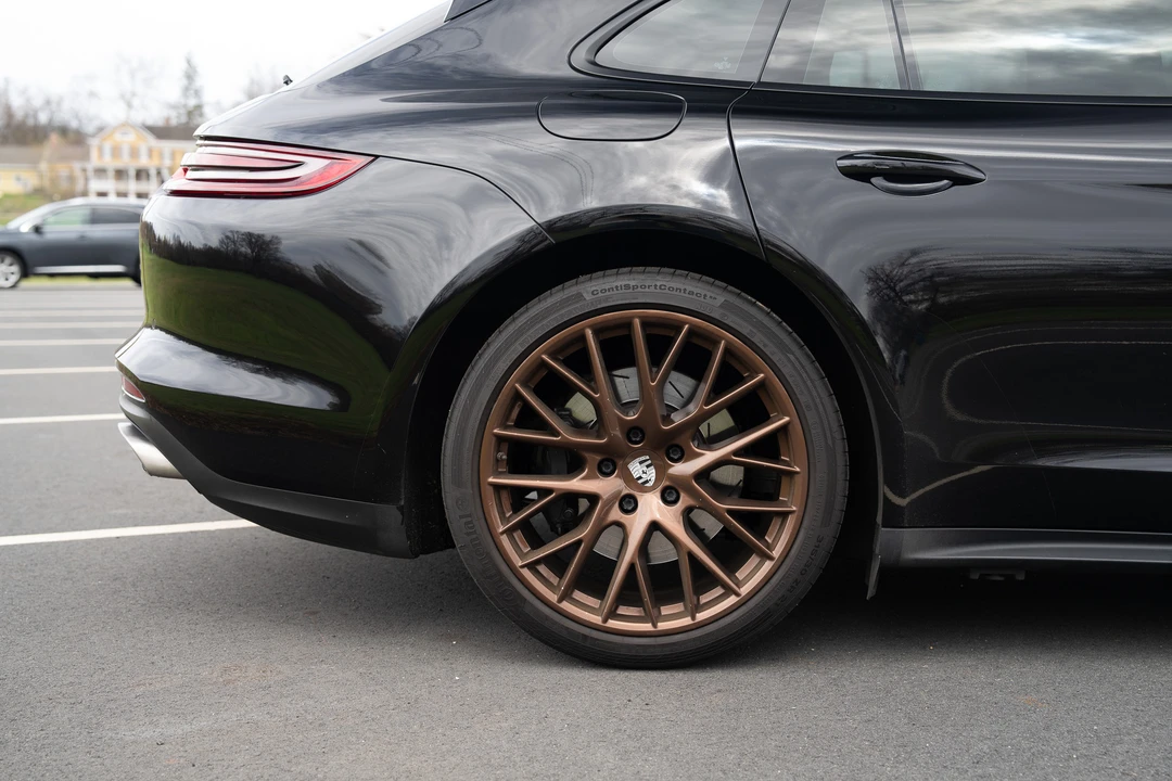2018 Porsche 971 Panamera - Image 25 of 31