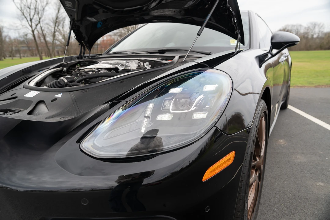 2018 Porsche 971 Panamera - Image 11 of 31