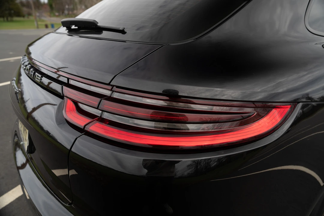 2018 Porsche 971 Panamera - Image 12 of 31
