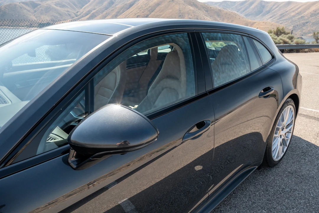 2018 Porsche 971 Panamera Sport Turismo - Image 26 of 31