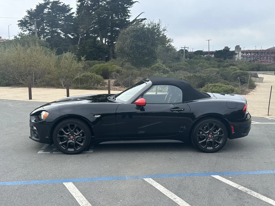 2019 Fiat 124 Spider - Image 22 of 31