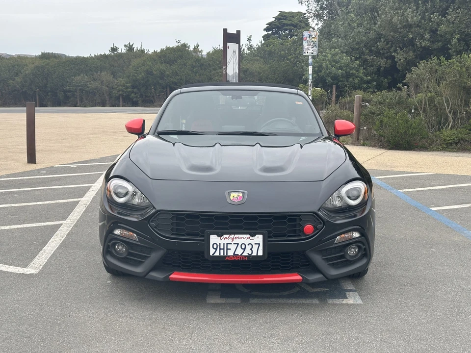 2019 Fiat 124 Spider - Image 4 of 31