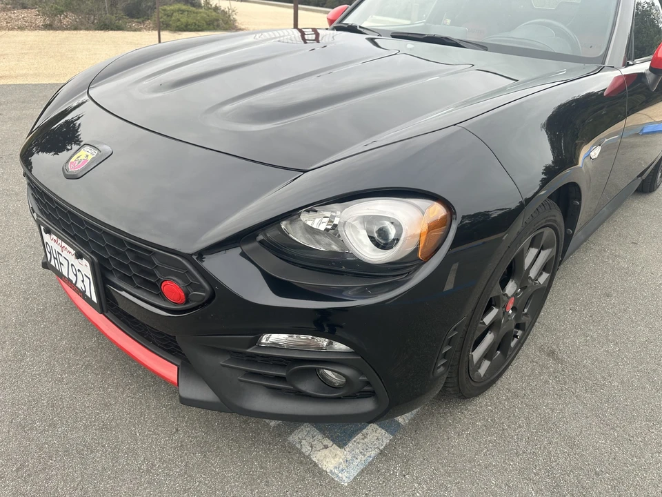 2019 Fiat 124 Spider - Image 29 of 31