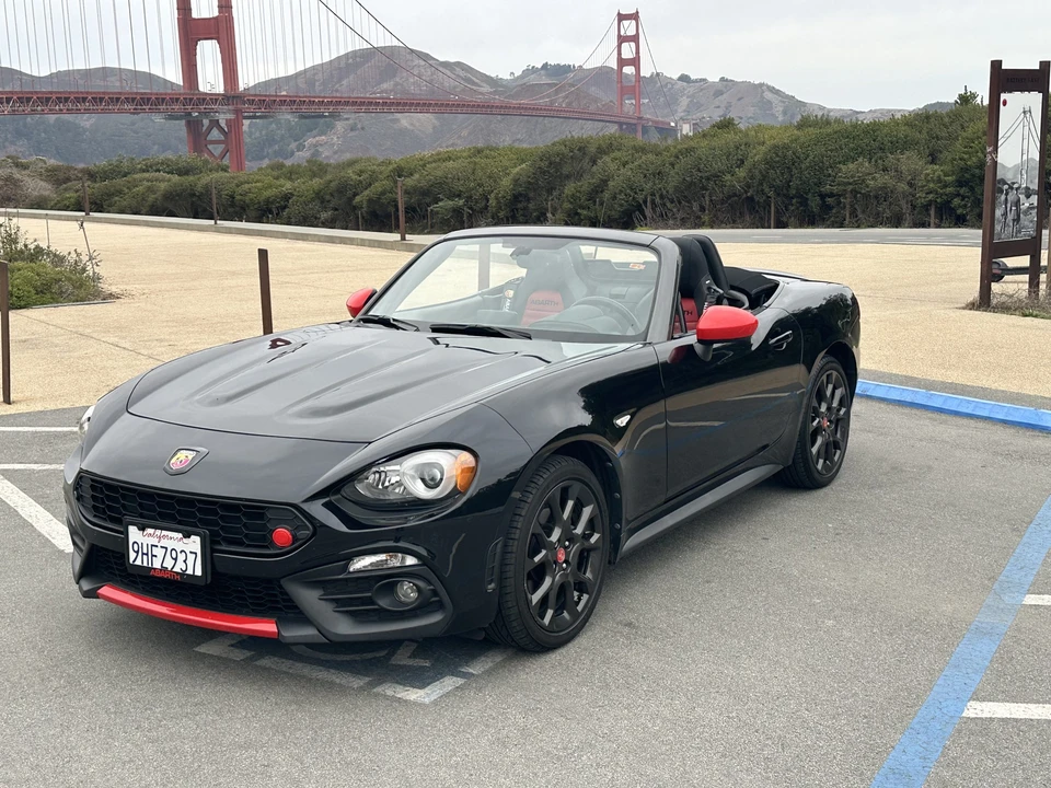 2019 Fiat 124 Spider - Image 2 of 31