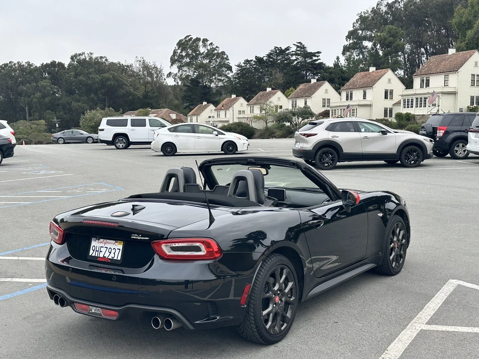 2019 Fiat 124 Spider - Image 9 of 31