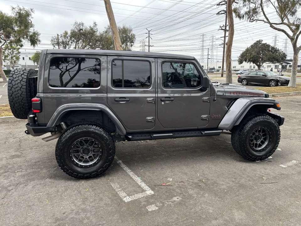 2019 Jeep JL Wrangler - Image 7 of 31