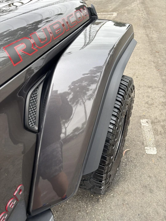2019 Jeep JL Wrangler - Image 25 of 31