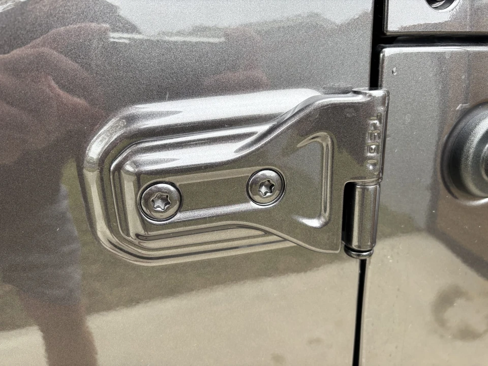 2019 Jeep JL Wrangler - Image 30 of 31