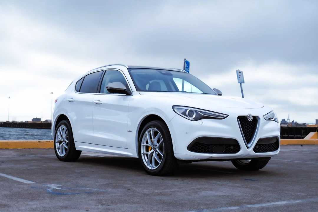2021 Alfa Romeo Stelvio - Image 21 of 31
