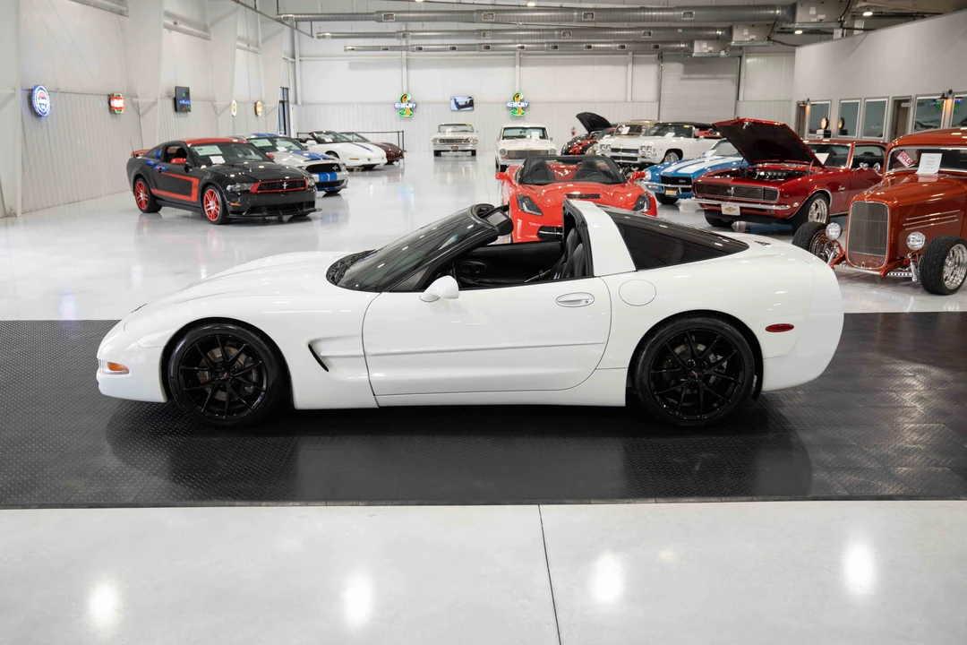 2000 Chevrolet Corvette C5 - Image 7 of 31