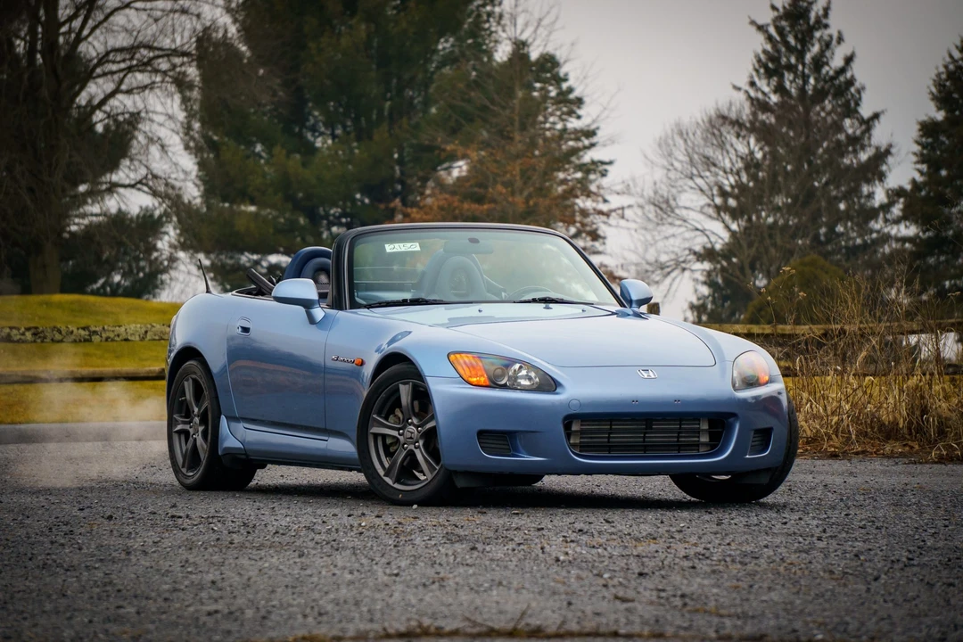 2002 Honda AP1 S2000 - Image 2 of 31