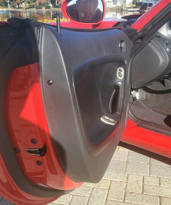 2009 Pontiac Solstice GXP - Image 18 of 31