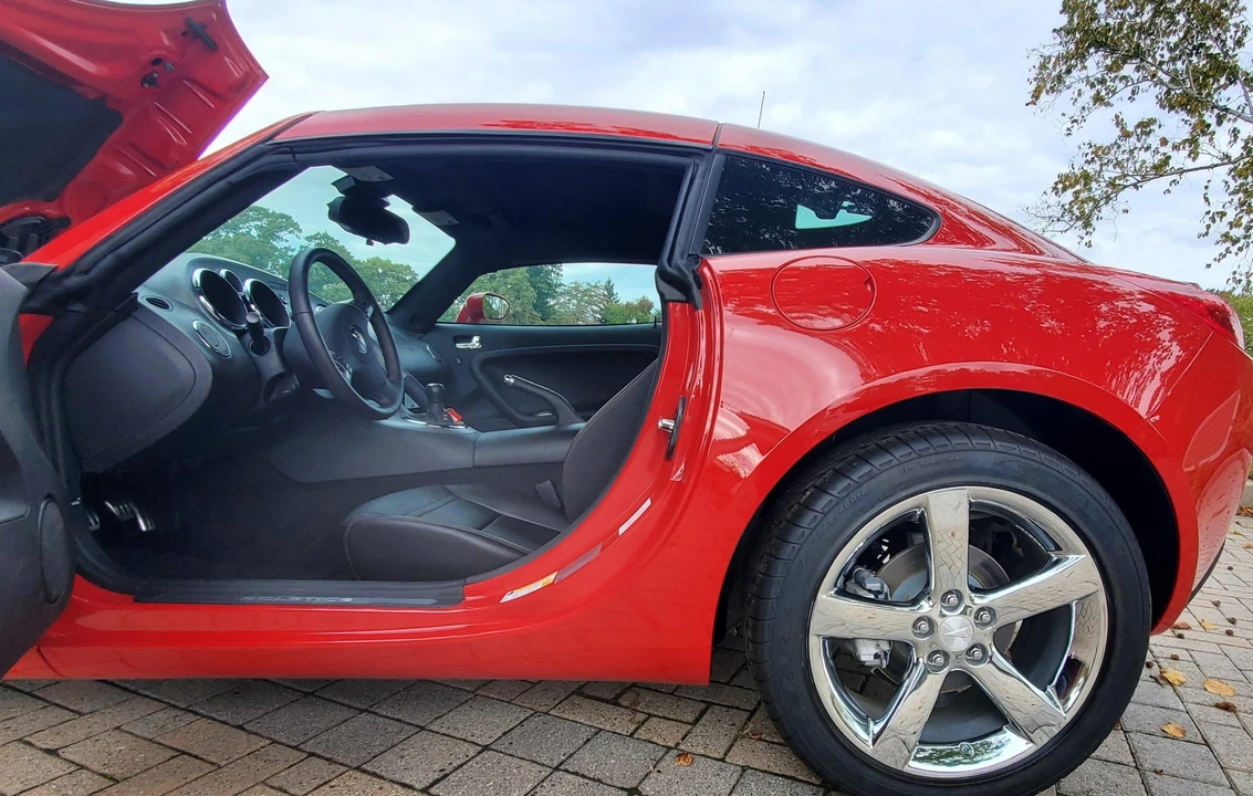 2009 Pontiac Solstice GXP - Image 10 of 31