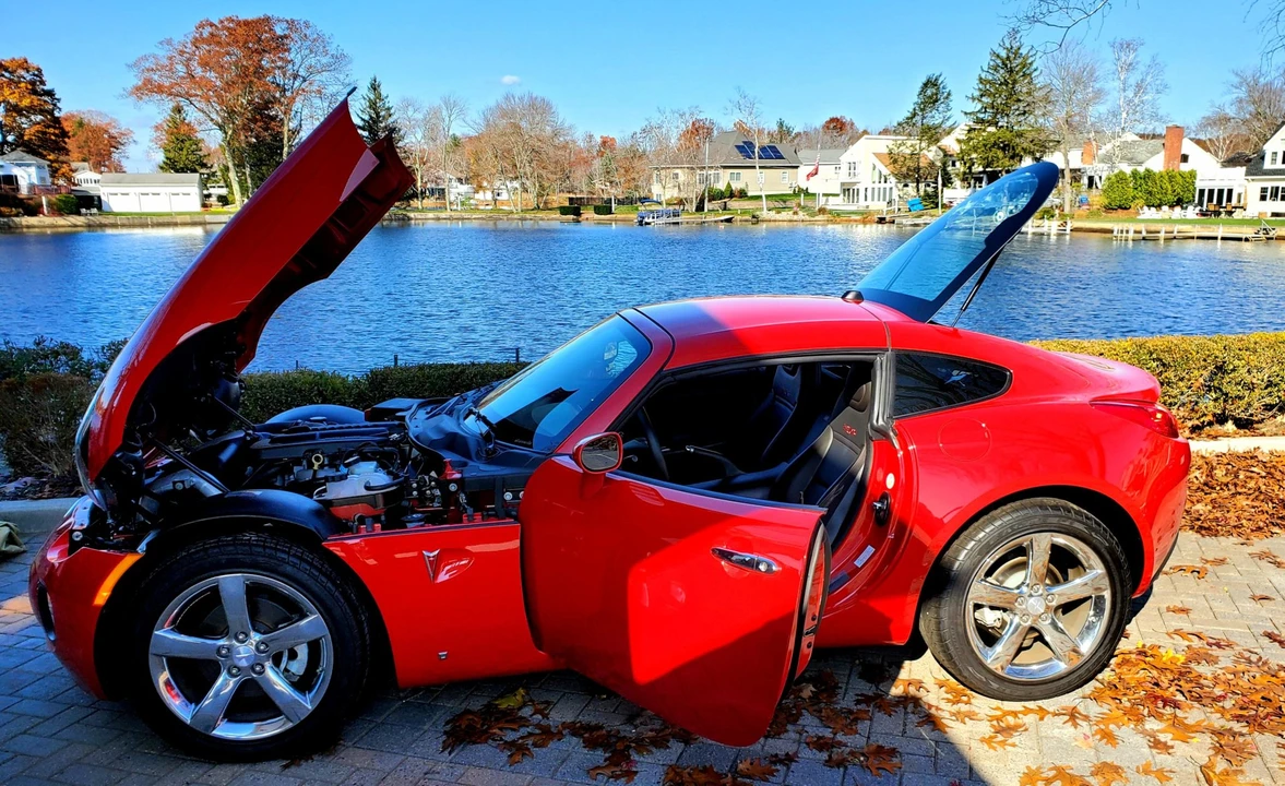 2009 Pontiac Solstice GXP - Image 6 of 31