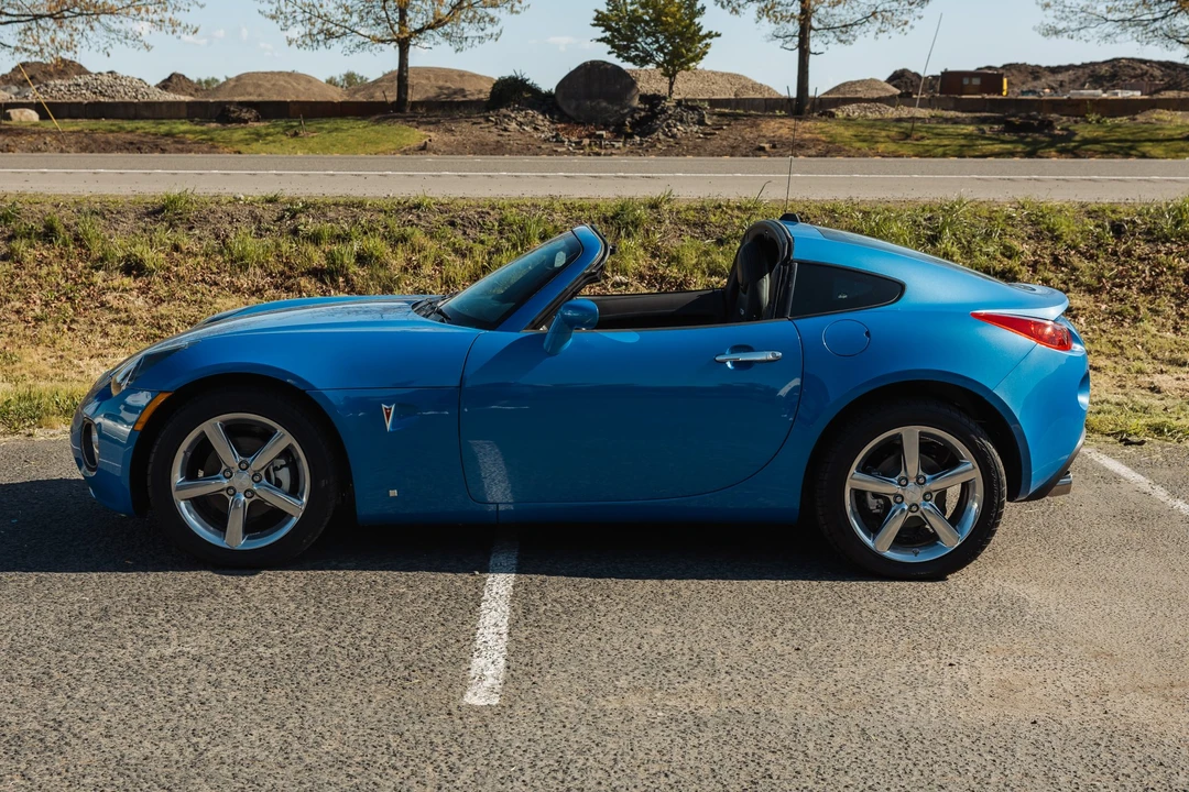2009 Pontiac Solstice GXP - Image 8 of 31